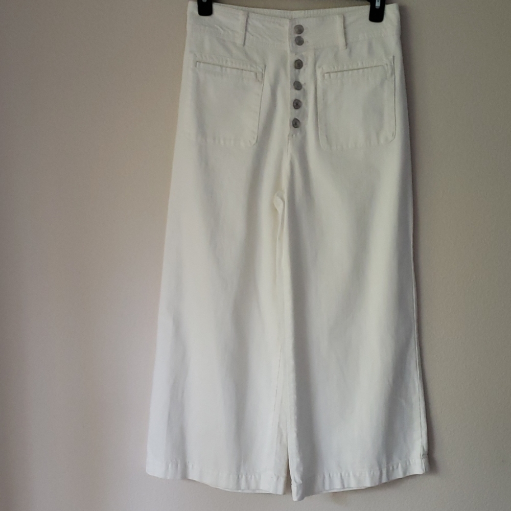 xxx SOLDxxxFree People White flare jean